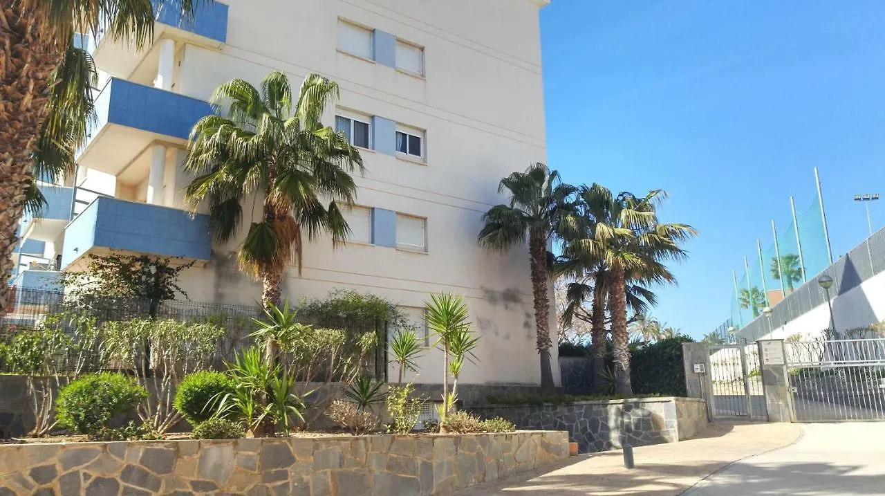 דירה מלון ל'אמפולה Apartamento Hort De Salomo ספרד